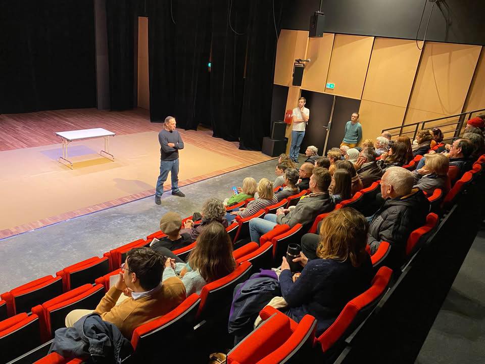 Dans le bassin minier, les mairies RN mettent la culture au pas