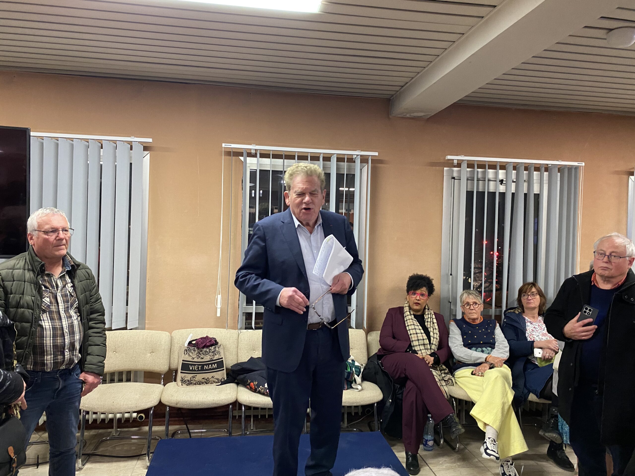 Sylvain Estager, héritier désigné de Gérard Caudron, en tête du premier tour à Villeneuve-d&rsquo;Ascq